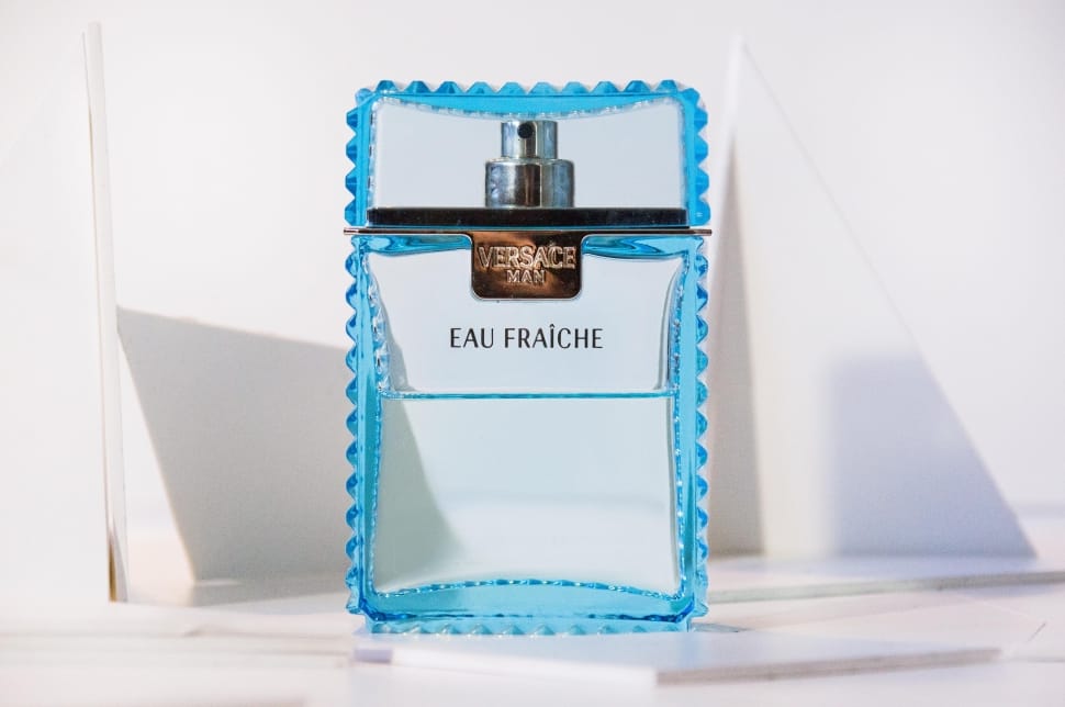 Versace parfümök: szenvedély minden cseppben
